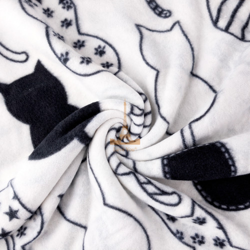 Плед легкий флісовий Чорні та білі котики Love You