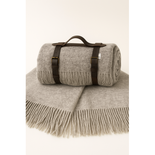 Плед тревел 100% вовна бежевий 140×200 см з ременем Love You